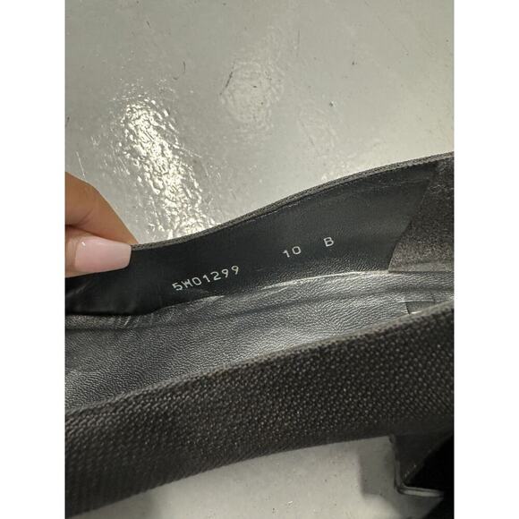 90s Stuart Weitzman Black Nylon Patent Pumps Heels Sz 10B | Wall Street Style - Picture 5 of 6